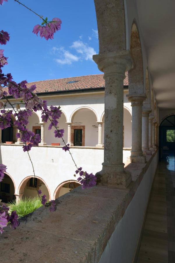 فندق Convento Di Stignano Rignano Garganico المظهر الخارجي الصورة