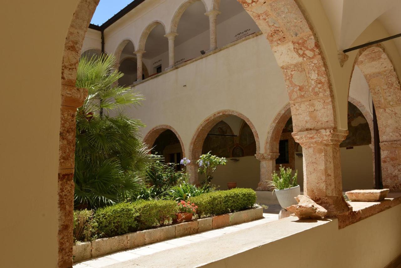 فندق Convento Di Stignano Rignano Garganico المظهر الخارجي الصورة