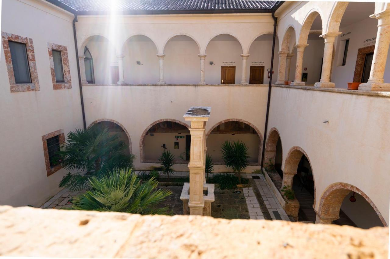 فندق Convento Di Stignano Rignano Garganico المظهر الخارجي الصورة